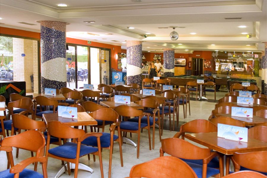 อพาร์ตโฮเต็ล โอลิมาร์ II Aparthotel กัมบริลส์ ภายนอก รูปภาพ